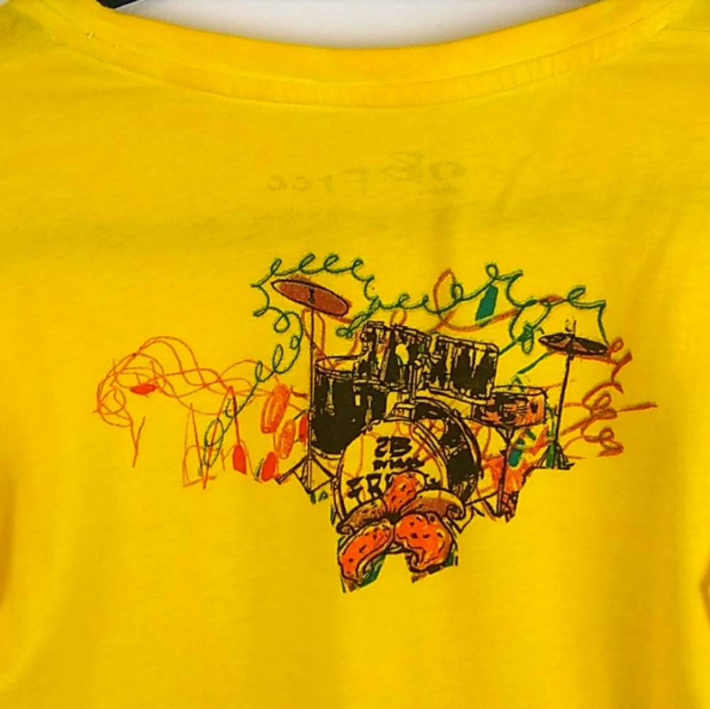 ♥️SOLD♥️ 2B Free Joyful Graphic Golden Yellow Tee - Picture 4 of 11